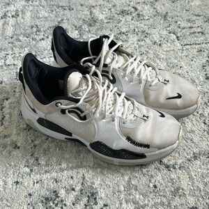 Nike Paul George 5 (PG5) Basketball Shoes